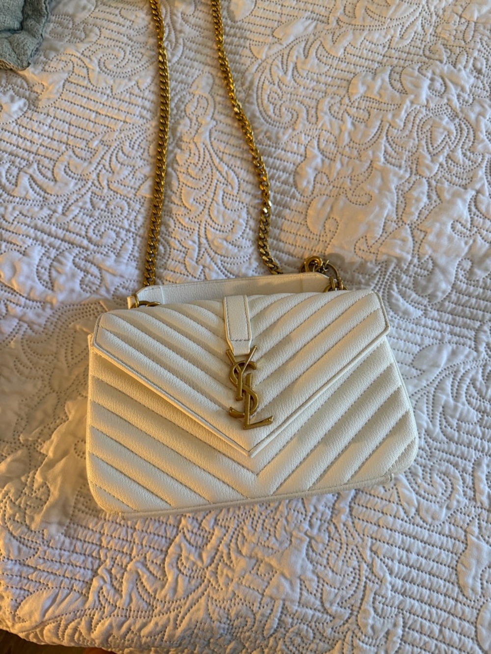 Saint Laurent Cream Quilted Chevron Leather Shoulder Bag with Gold Hardware - Picture 1 of 8